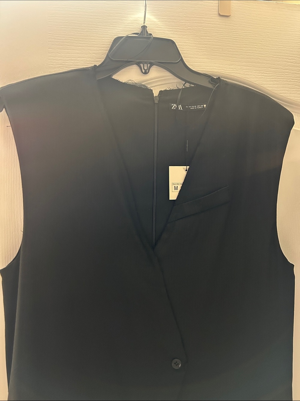 Zara Black Sleeveless V-Neck Wide-Leg Jumpsuit